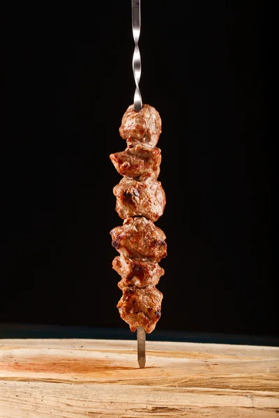 Barbecue šíš kebab, grilované maso grilování — Stock fotografie