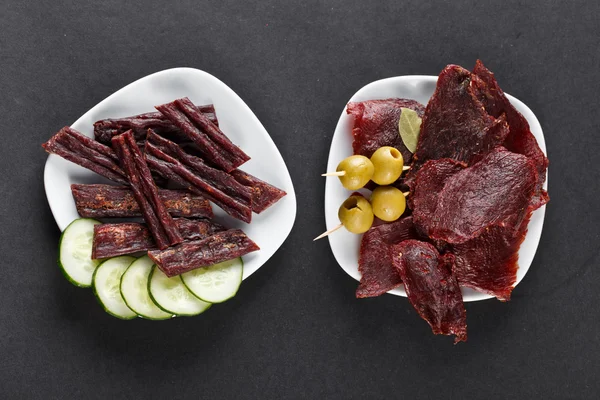 Patatas fritas y palitos de carne de caballo — Foto de Stock