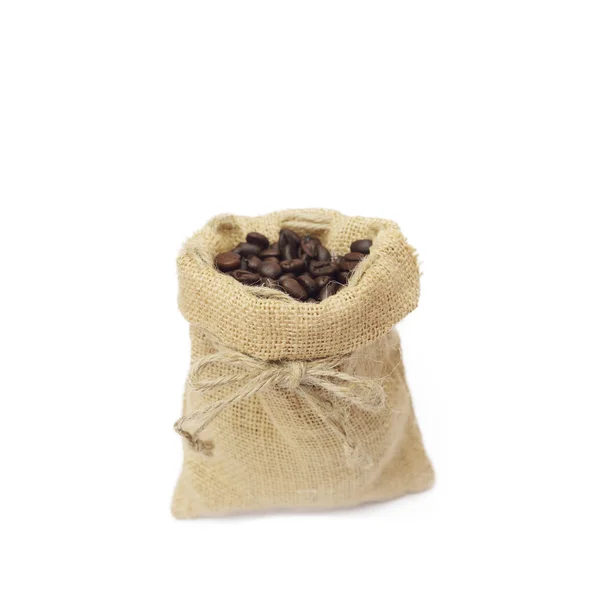 Kávébab táskában izolált fehér háttér — Stock Fotó