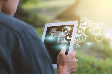 Sosyal medya, sosyal ağ kavramı. 