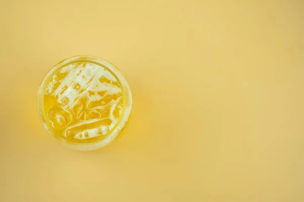 Glass Beer Yellow Background Top View — Stock Photo, Image