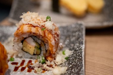 Lezzetli ve taze Philadelphia suşisi ruloları. Lezzetli