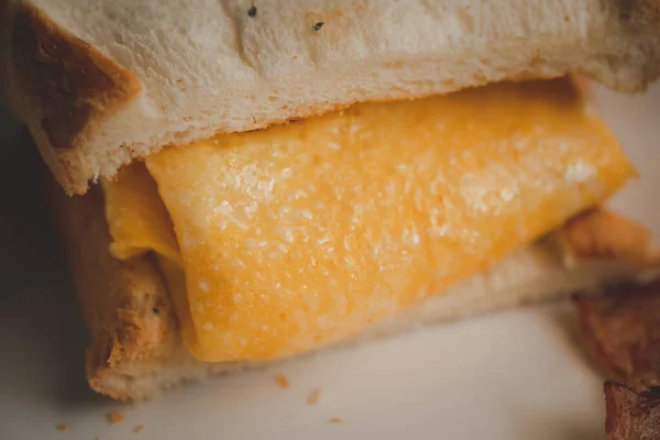 Frühstück Hausgemachtes Kleines Sandwich Mit Toast Selektiver Fokus — Stockfoto