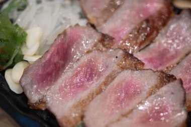 Japon ızgara biftek. Seçici odak