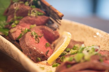 Izgara wagyu bifteği. Seçici odak