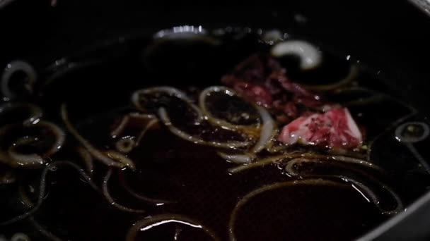 Shabu Shabu Sukiyaki Comida Japonesa Carne Res Sopa Negra — Vídeos de Stock