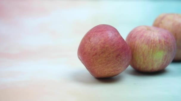 Panoramique Pomme Rouge Fraîche Pomme Rouler Dans — Video