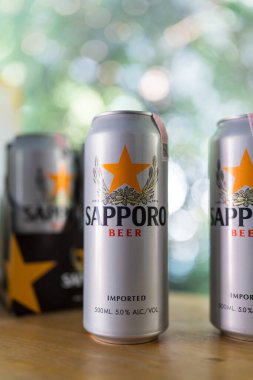 Bangkok, Tayland - 15 Mart 2026: bir kutu Sapporo birası. Japonya 'daki en eski bira markasıdır..