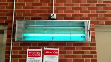 UV Blue Light ve Bug Zapper 'a yaklaşıyoruz.