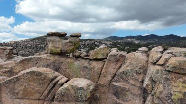 Granit kabadayılar, Catalina Otoyolu 'ndaki kayalar, Tucson.