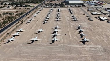 Jetler sıraya dizildi - Pinal Havaalanı, Marana Arizona