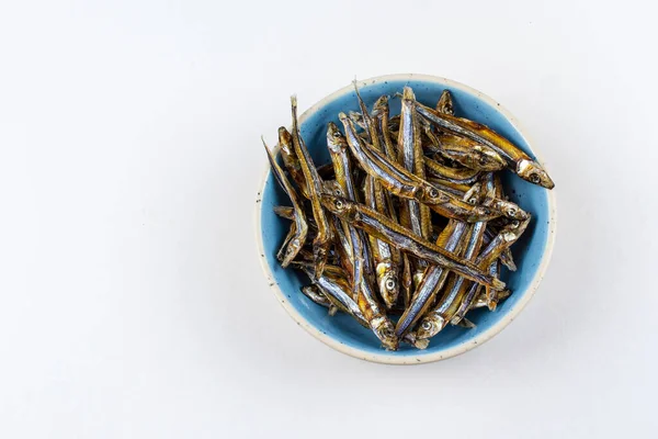 Één Ingrediënt Natuurlijke Gedroogde Sardine Traktaties Voor Honden Katten Huisdier Stockfoto