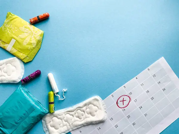 Giorni Critici Protezione Igienica Donna Mestruazioni Assorbenti Cotone Assorbenti Igienici — Foto Stock