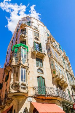 Palma Majorca 'daki ünlü Can Forteza Rey binası. Eski tarihi şehir merkezi..