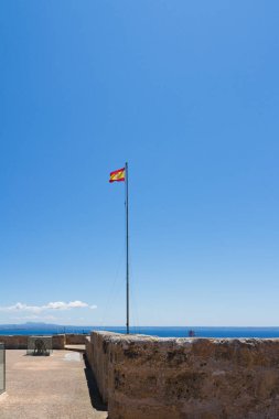 Akdeniz ve mavi gökyüzü Palma Mallorca.