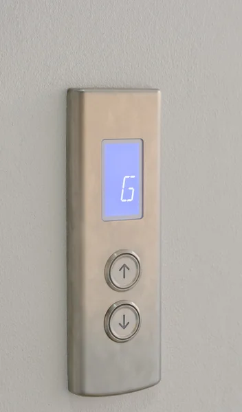 デジタル表示と方向上下エレベーターのボタン — ストック写真