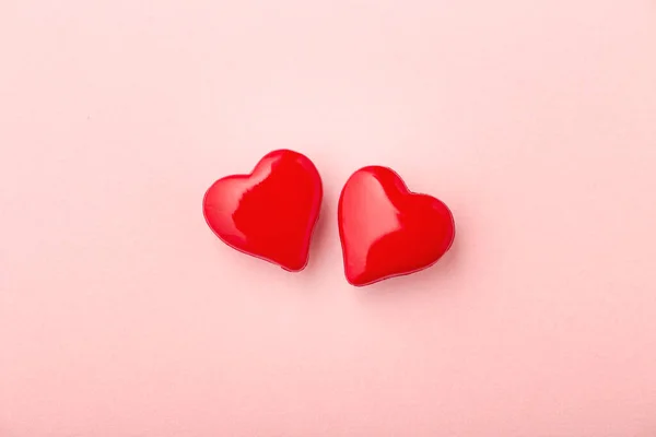 Valentines Day Background Two Red Hearts Pink Background — Stock Photo, Image