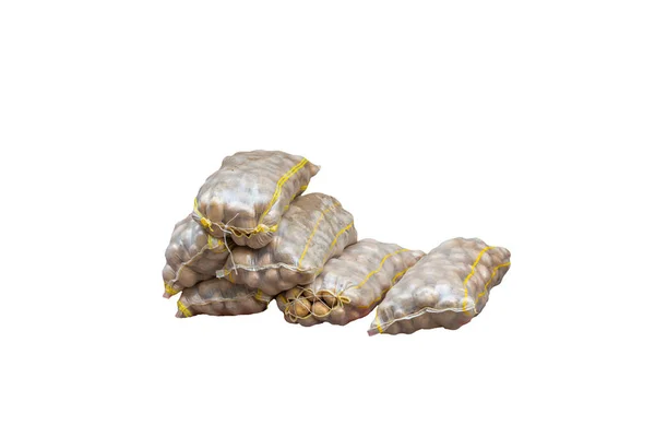 Kartoffelsäcke Stehen Auf Isoliertem Weißen Hintergrund — Stockfoto