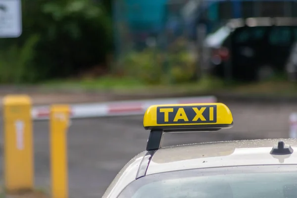 Teil Des Taxischildes Auto — Stockfoto