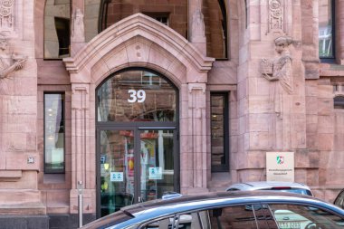 Düsseldorf, Kuzey Ren-Vestfalya, Almanya, 7 Temmuz 2021: idari mahkeme ve mahkeme sivil suçlar ve yargı hukuku kayıtları ve işlemleri için hükümet hukuk mahkemesi