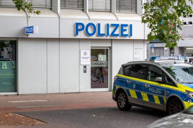 Alman şehrindeki polis merkezi.