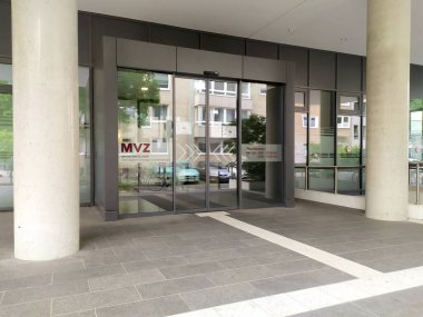 Düsseldorf, Kuzey Ren-Vestfalya, Almanya, 10 Temmuz 2021: onkoloji ve hastalar için onkoloji ve onkoloji onkoloji terapisi için Evangelisches Krankenhaus Dsseldorf (EVK)