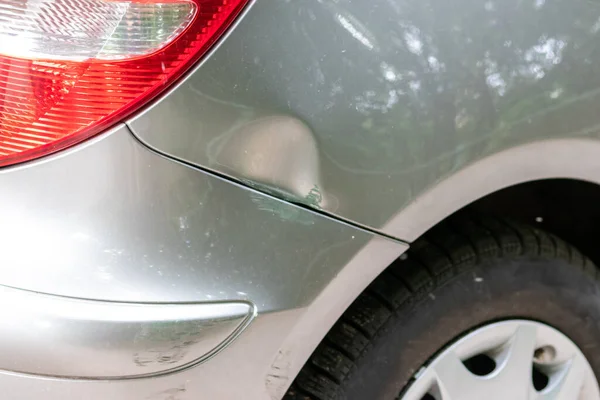 Dented Car Wing Fender Scratches Bumps Crash Car Accident Hit —  Fotos de Stock