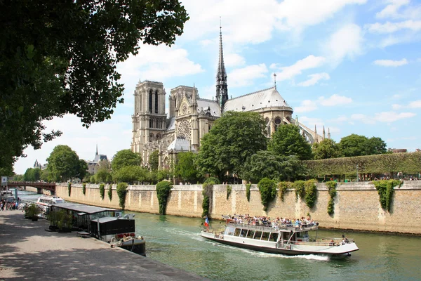 Notre dame v Paříži — Stock fotografie