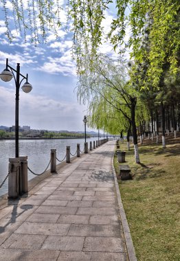 Nehir set of sonbahar görünümü