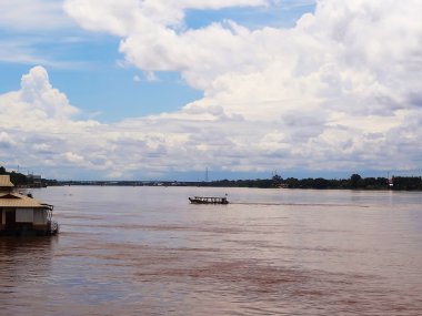 Mekong Nehri Tayland tarafında Inceledi