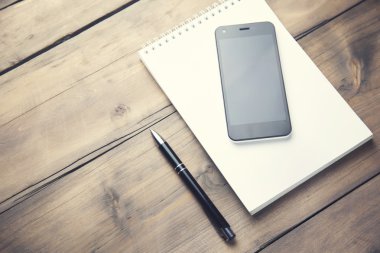 defter ve kalem telefon