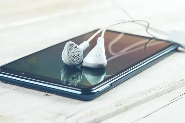 Earphone Phone Desk — Stock Photo, Image