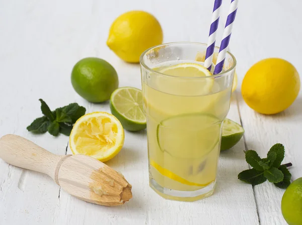 Vitamin refreshing cocktail with citrus and honey — Stock Photo, Image