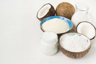 Hindistan cevizi ürünleri, tereyağı, süt, un, cips