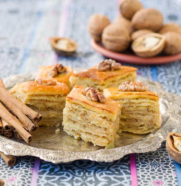 Baklava, geleneksel oryantal tatlılar