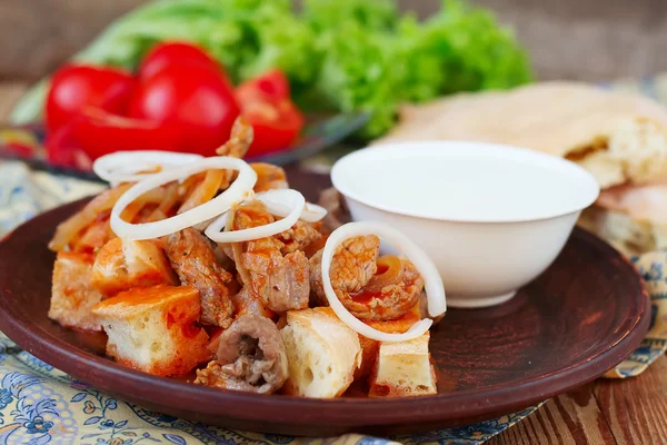 Iskender kebab - traditional turkish food — Stock Photo, Image