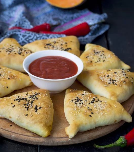 Samosa kabak ile-geleneksel oryantal hamur işleri