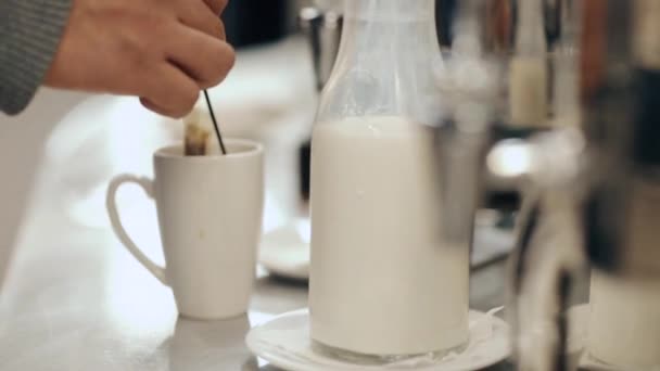 Mélange Café Chaud Avec Crème Lait Coulant Les Grains Café — Video