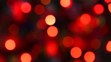 Mutlu Noeller ve Noel ağacı geçmişi. Kusursuz döngü video animasyonu. Noel ağacı ve kar tanelerinin düştüğü mutlu noel mektuplarının şirin bir animasyonu. Mutlu noel kutlamaları ve Noel hediyeleri.