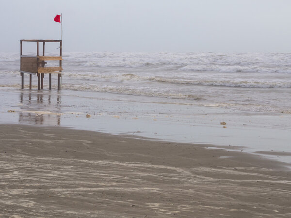 storm sweeps the beach