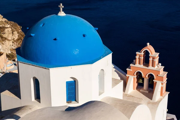 Kopuła Kościoła Dzwony Wyspy Santorini Greek — Zdjęcie stockowe
