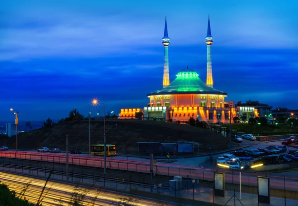 Modern Architecture Merve Mosque Bursa Town Blue Hour — Stock Photo, Image