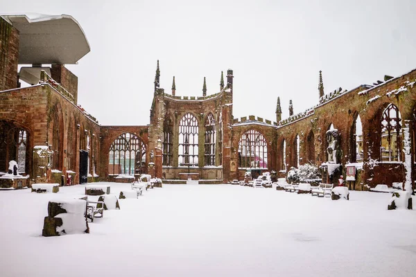 Coventry Reino Unido Diciembre 2017 Ciudad Coventry Bajo Nieve Lugar —  Fotos de Stock