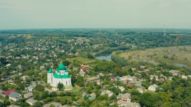 Vista Aérea Sobre Hermosa Iglesia Antigua Novgorod Seversky Ucrania Drone — Vídeo de stock