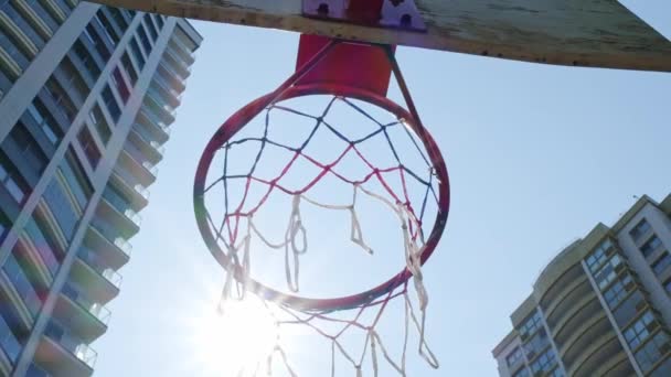 Vídeo Arco Basquetebol Filmagem Cesto Vídeo Câmera Lenta Baixo Cesta — Vídeo de Stock