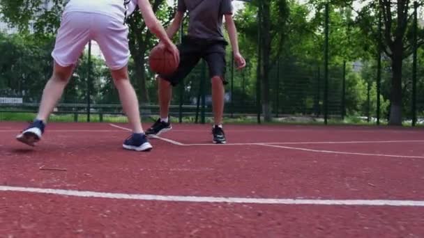 People Playing Street Basketball Warm Summer Day Two Teens Playing — Stock Video