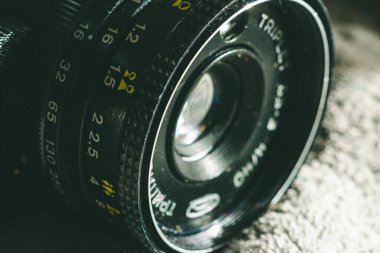 Eski model kamera yakın çekim lensi