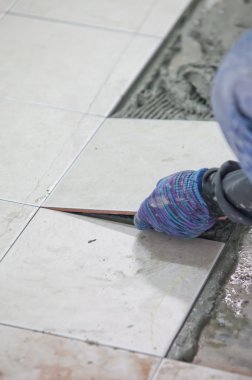 ev yenileme iş yerinde kiremitçi