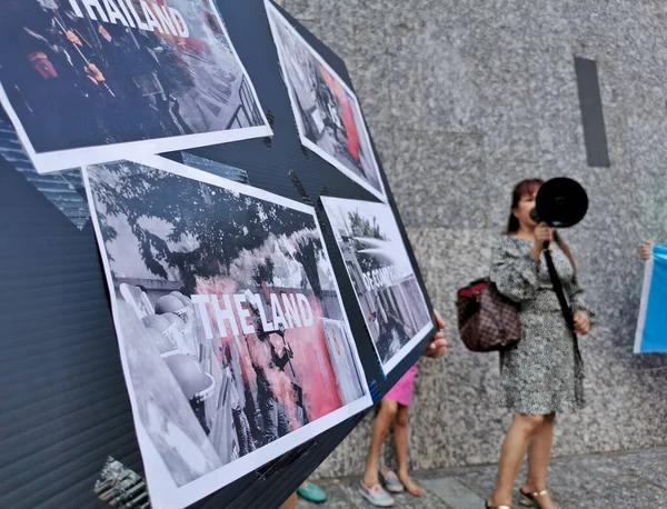 Brisbane Austrália Novembro 2020 Grupo Manifestantes Reúnem Pacificamente Praça Rei — Fotografia de Stock