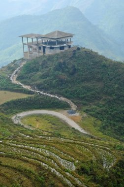 Chalet adlı Saba en yüksek dağ Vietnam eski yapısı